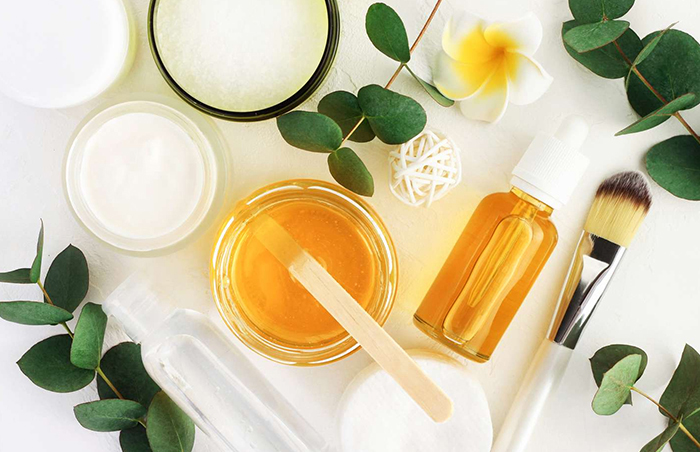 حمض الكوجيك: "ذهب التبييض" المشتق من التخمير ومكون طبيعي متعدد الوظائف